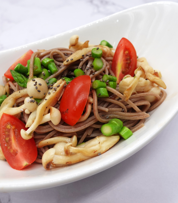 Cold Soba with mushrooms 