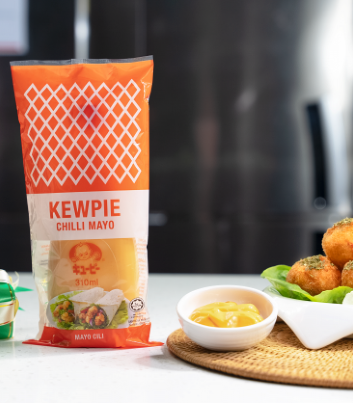Crispy Ketupat with Kewpie Chilli Mayo Dip  