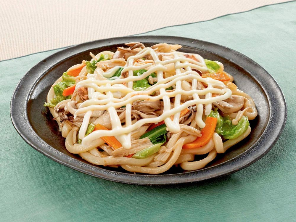 Fried Udon with Mushrooms & Vegetables